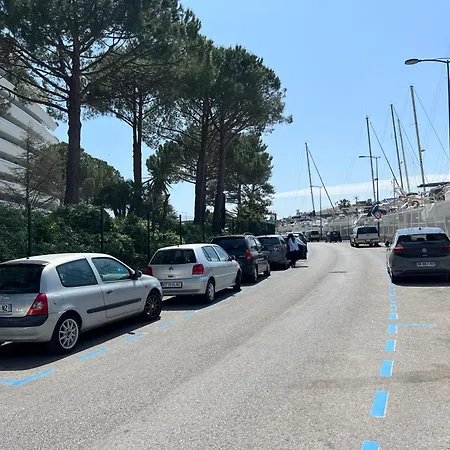 Marina Baie Des Anges Apartman *